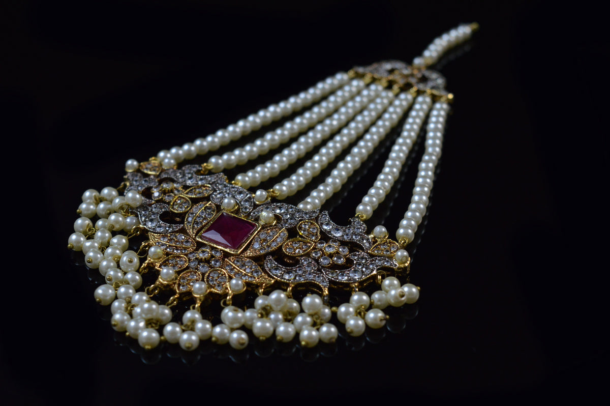 Ruby Ameera Choker Set