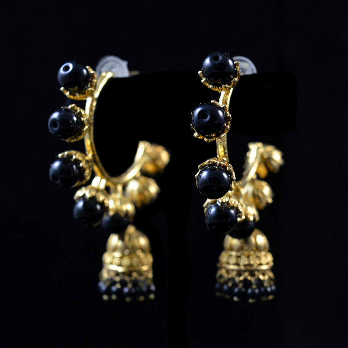 Black Pearls Hoops